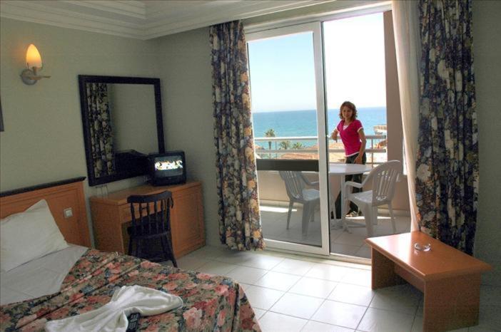 Best Beach Hotel Αλάνια Δωμάτιο φωτογραφία